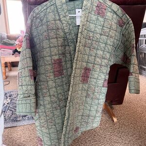 Lane Bryant Green and Pink Quilted Cape